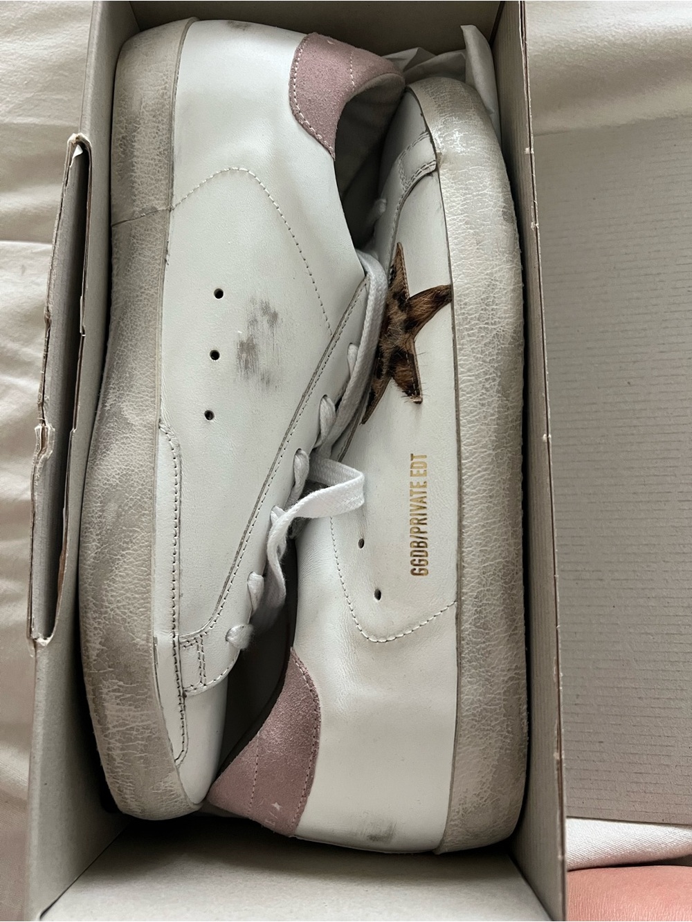 Golden Goose SSENSE exclusive Superstar Sneakers Size 41 NIB/GIFTABLE CONDITION
